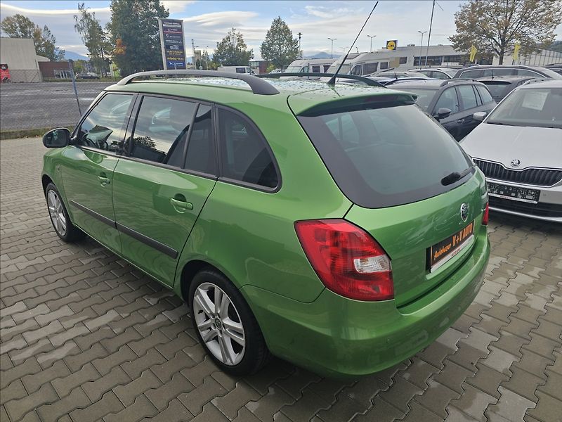 Škoda Fabia II 1,2 TSi 63KW Ambition - fotka 8 z 46