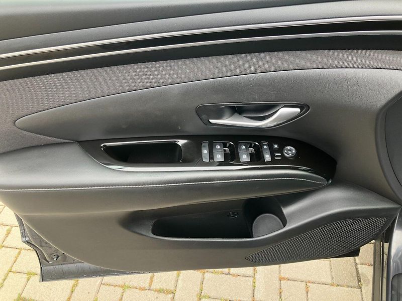 Hyundai Tucson (2021) 1.6TGDI 132kW MHEV 4WD AT NAVI - fotka 22 z 34