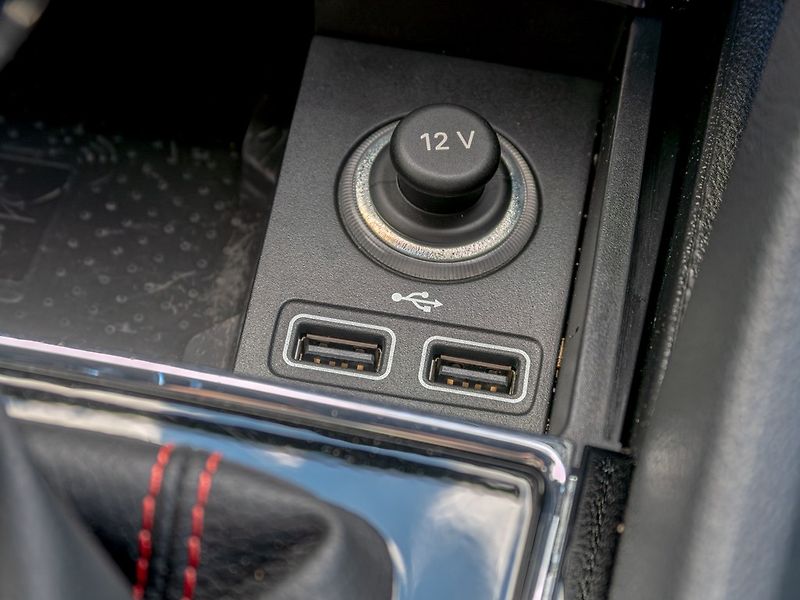 Škoda Kodiaq (2020) ČR 2.0BiTDI 176KW – MODRÉ RS - fotka 32 z 58