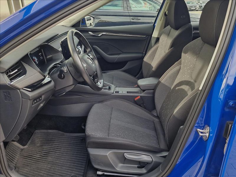 Škoda Octavia 2.0 TDI Style Combi,ČR,1.Maj. - fotka 19 z 49