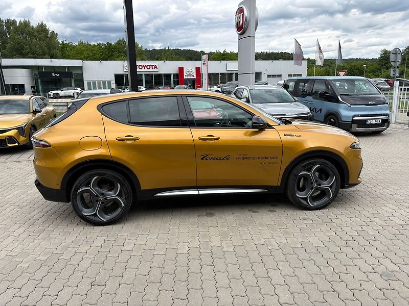 Alfa Romeo Tonale (2026) Sport Speciale 1.5 Turbo Ibrid - fotka 8 z 16