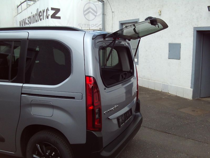 Citroën Berlingo (2026) PLUS Petrol 110k Manual - fotka 7 z 17
