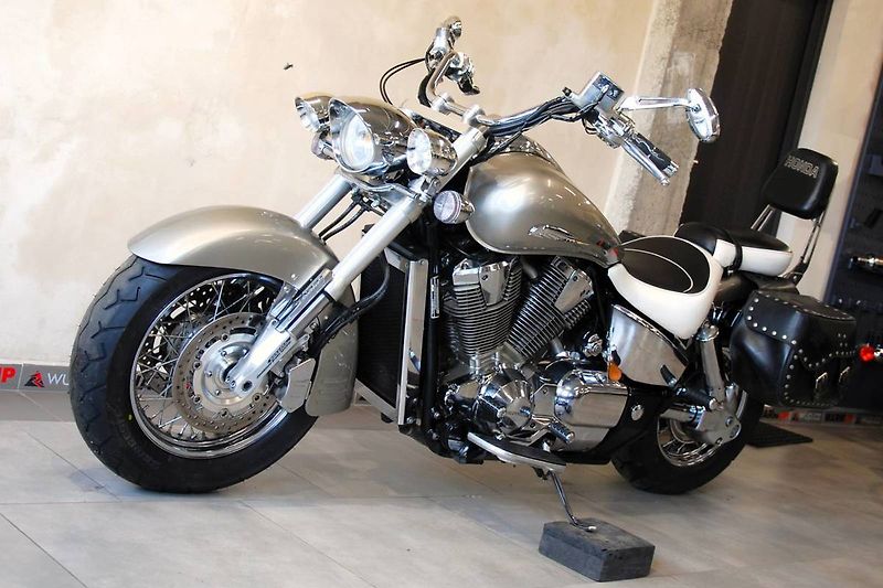 Honda VTX 1800 (2003) hezký stav - fotka 15 z 20