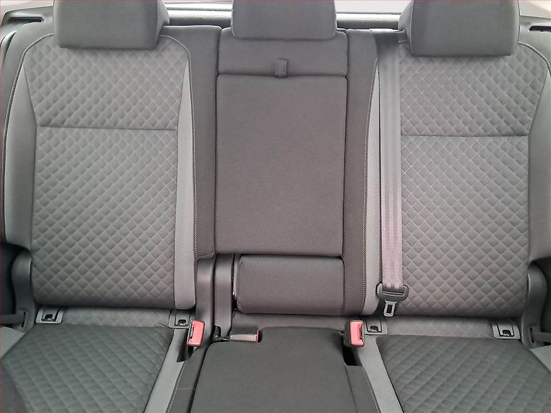 Volkswagen Tiguan (2016) 2.0 TDI, Serv.kniha, Navi - fotka 10 z 19