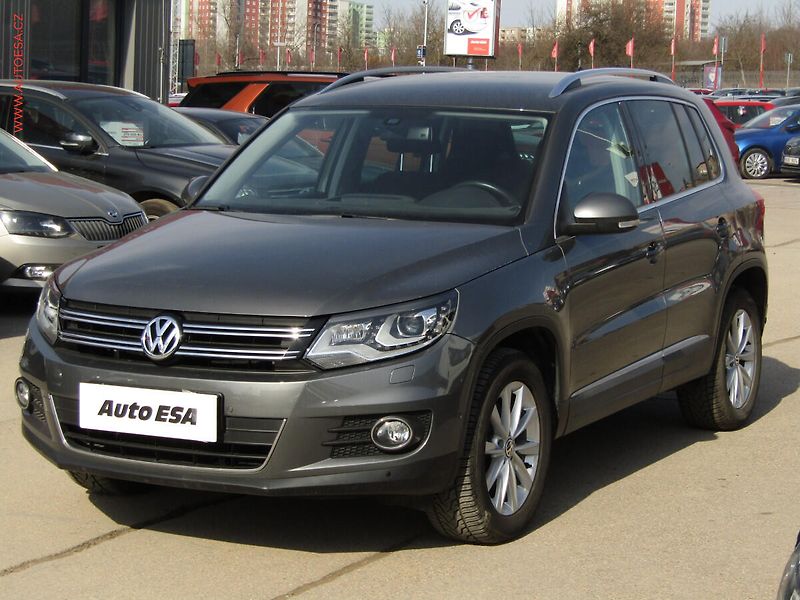 Volkswagen Tiguan (2013) 2.0TDi 4x4, Sport, TZ, xenon - fotka 3 z 18