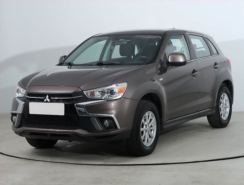 Mitsubishi ASX (2018) Invite 1.6 MIVEC, Tempomat - fotka 2 z 18