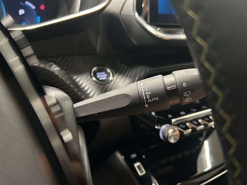 Peugeot 2008 (2021) SoH 89% GT 50kWh | Záruka - fotka 43 z 66