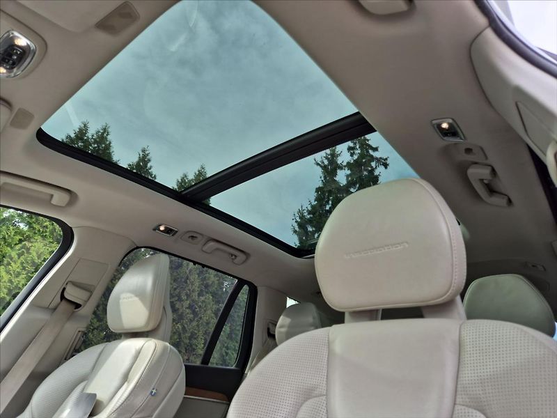 Volvo XC90 2,0 T6 AWD Inscription Auto - fotka 19 z 19