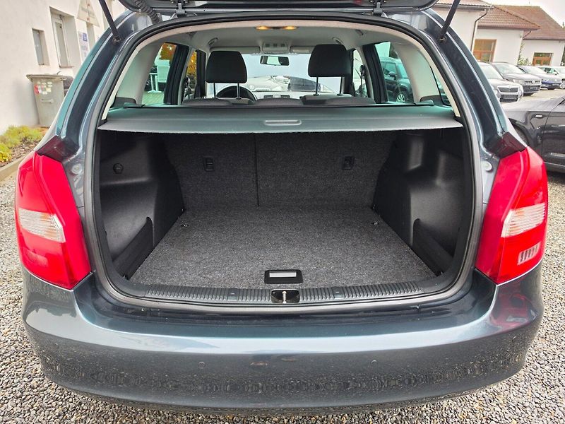 Škoda Fabia (2015) 1.2 TSI Rozvody,oleje,brzdy - fotka 14 z 24