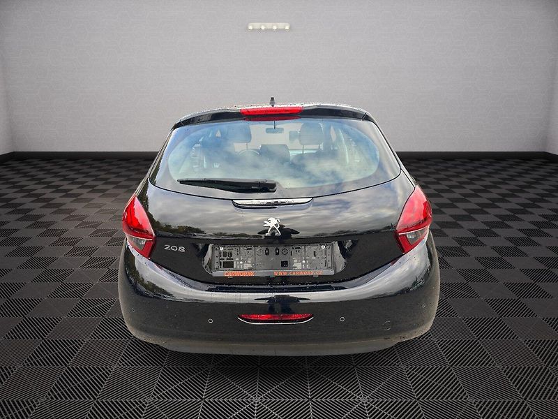 Peugeot 208 (2017) 1,2 61kw - fotka 6 z 23