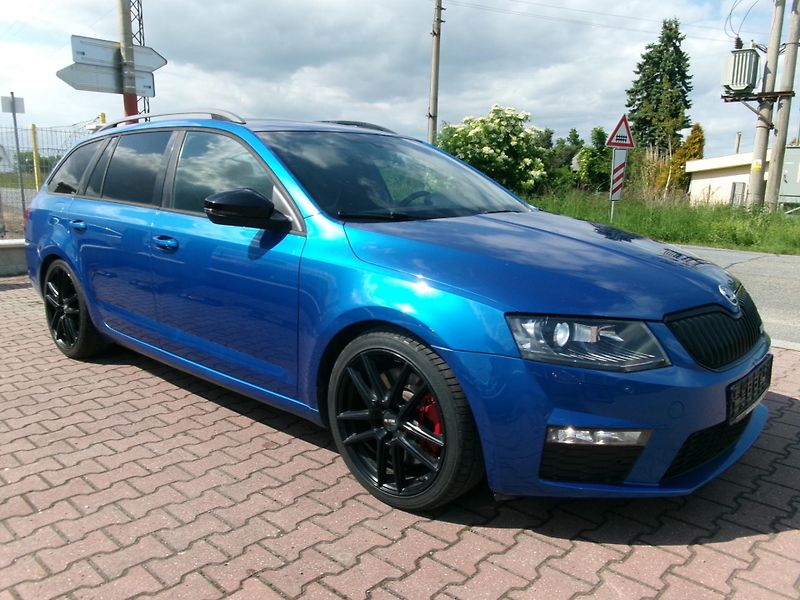 Škoda Octavia (2014) 2,0TSi VRS AC TEMP VÝHŘEV - fotka 11 z 39