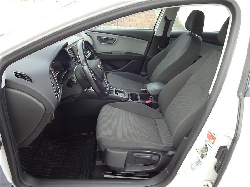 Seat Leon 1,6 TDI 85kW - fotka 16 z 55