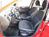 Škoda Fabia (2018) 1.0 TSi, 2.maj,ČR, AC, temp - náhled 9