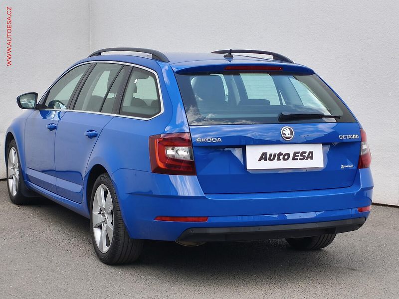 Škoda Octavia (2018) 2.0 TDi, ČR, Style, TZ, zmk. - fotka 6 z 21