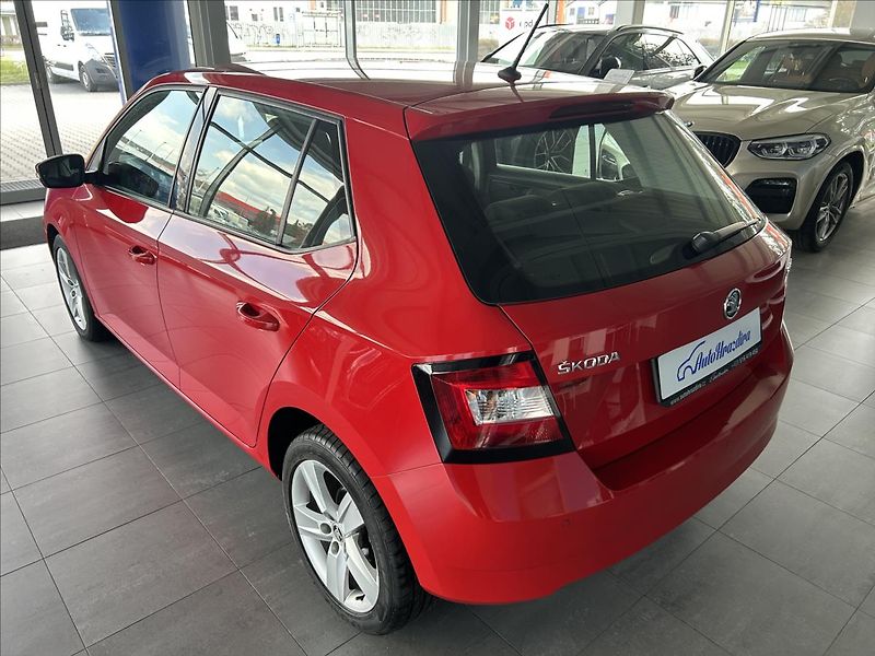 Škoda Fabia 1,0   TSI 70kW,SERVISKA - fotka 4 z 18