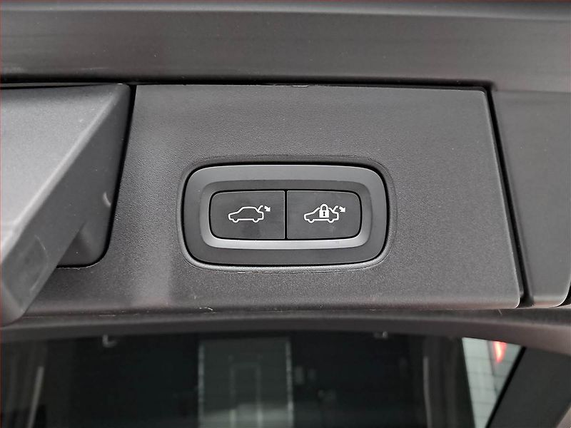 Volvo V90 (2023) Cross Country - fotka 16 z 23