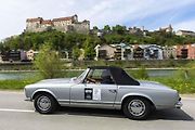 Mercedes-Benz SL.