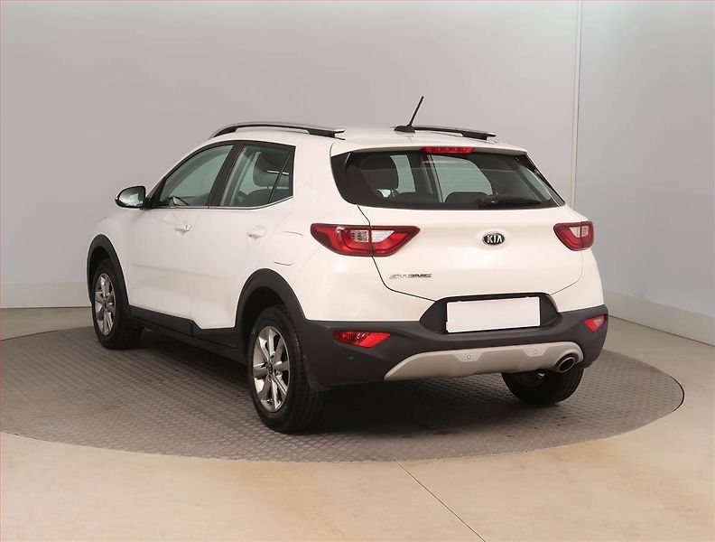 Kia Stonic (2018) 1.25 CVVT, Serv.kniha - fotka 4 z 15