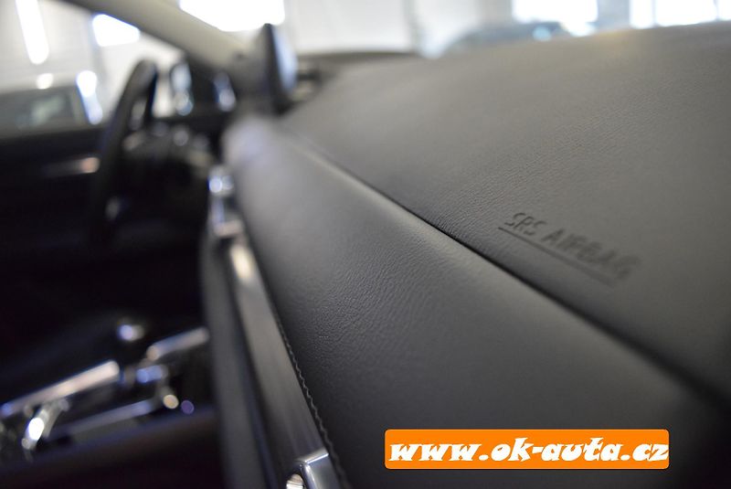 Mazda CX-5 2.2 D EXCLUSIVE-LINE 2024 - fotka 33 z 68