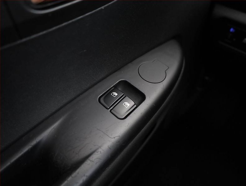 Hyundai i20 (2012) 1.2, ČR,1.maj, Serv.kniha - fotka 13 z 15