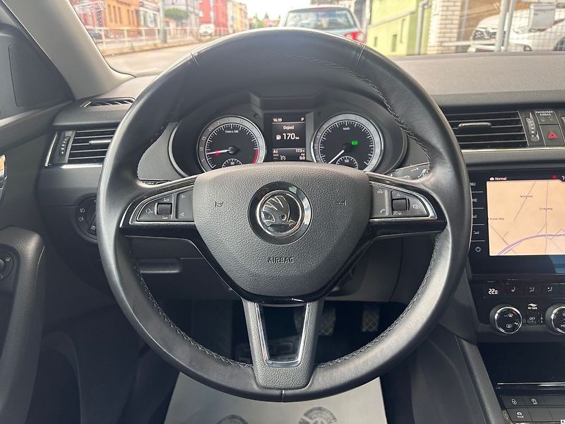 Škoda Octavia 2.0TDi-135KW/2019/CZ.4X4-ZÁRUK - fotka 30 z 52