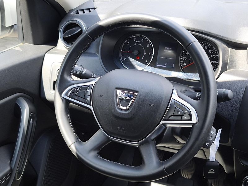Dacia Duster 2020 ČR TCe 74kW PRESTIGE - fotka 9 z 33