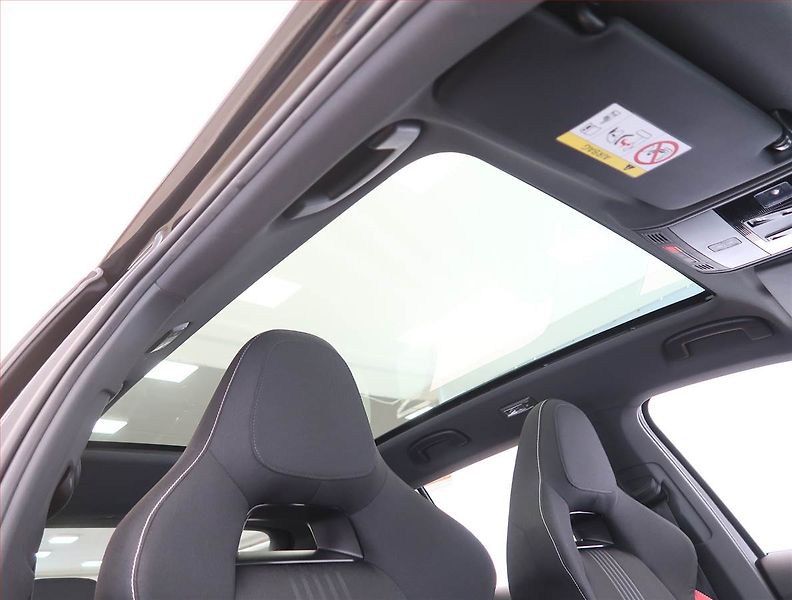 Škoda Kamiq (2021) Monte Carlo 1.0 TSI - fotka 28 z 28
