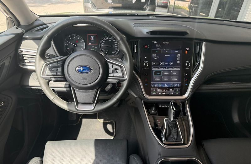 Subaru Outback 2.5i 4WD Comfort + tažné - fotka 8 z 11
