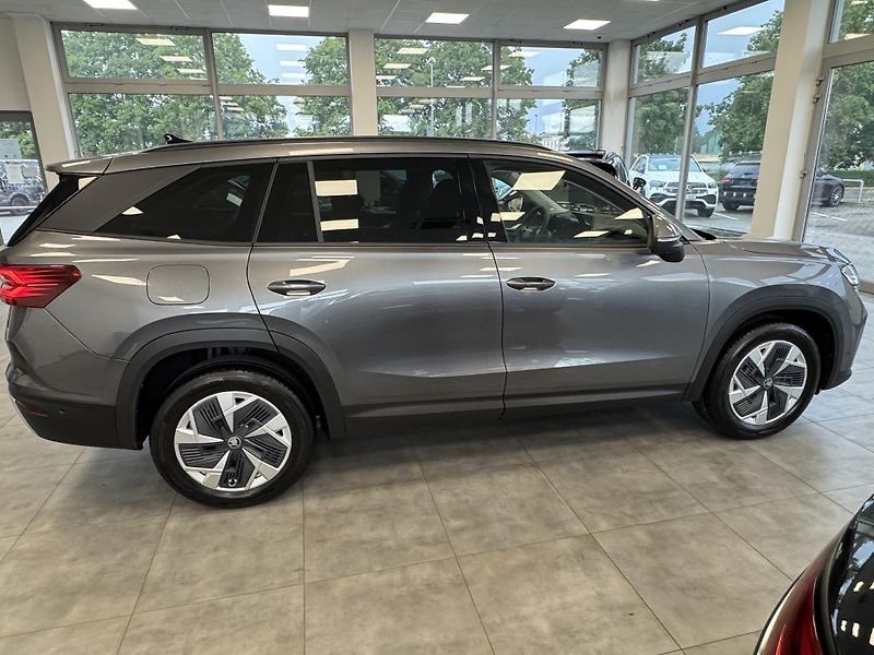 Škoda Kodiaq (2025) 1,5TSi DSG MHEW CANTON TAŽNÉ - fotka 8 z 47