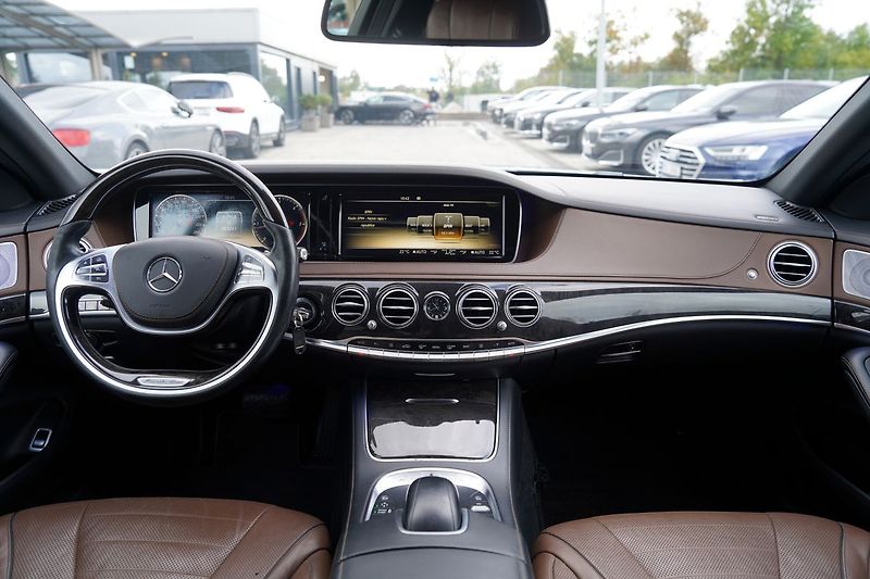 Mercedes-Benz Třídy S S 350d/Burmester/tažné/keyless - fotka 25 z 41