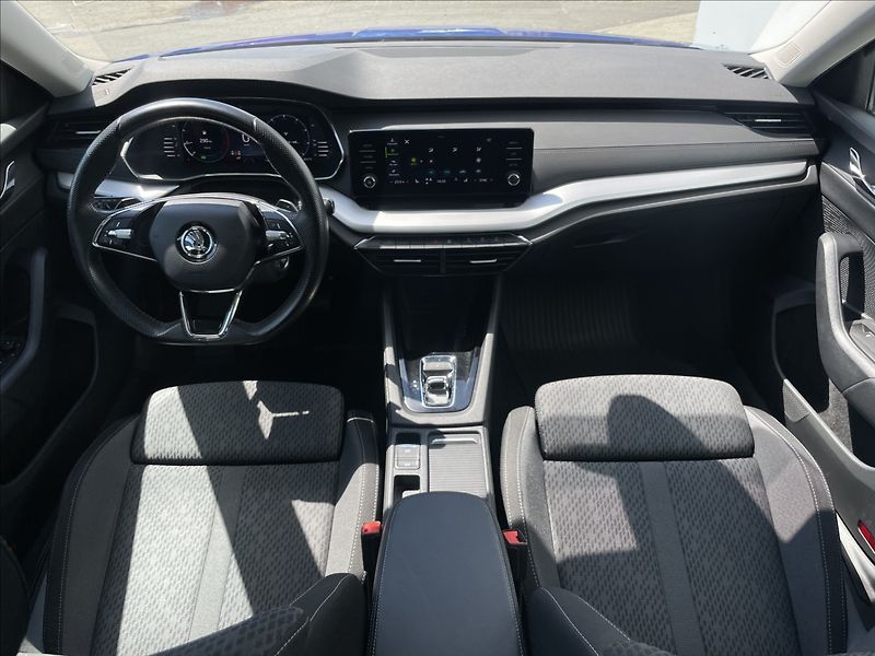 Škoda Octavia 1,5 TSI DSG Ambition Plus - fotka 6 z 23