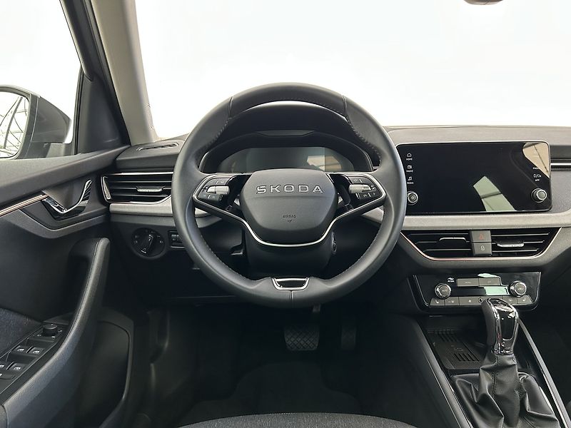 Škoda Kamiq 1.5 TS Top selection - fotka 5 z 28