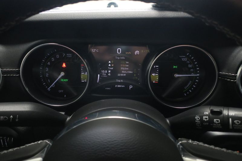 Jeep Wrangler (2022) 2.0 4xe PHEV Unlimited Sahara - fotka 18 z 50