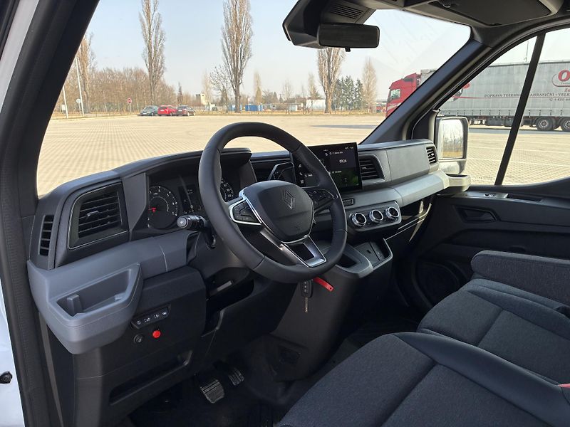 Renault Master (2026) L3 170k AT SKŘÍŇ - hydr. čelo - fotka 28 z 45