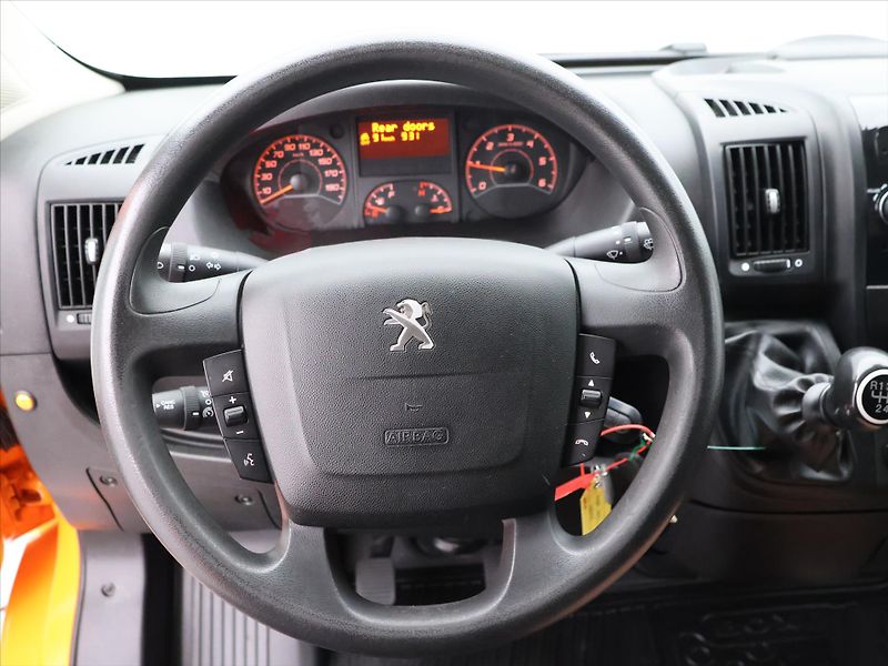 Peugeot Boxer 2,2 HDI 103kW L3H3 Tažné DPH - fotka 13 z 29