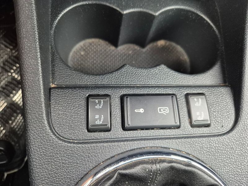 Škoda Roomster 1.2TSi 63kW - fotka 15 z 18