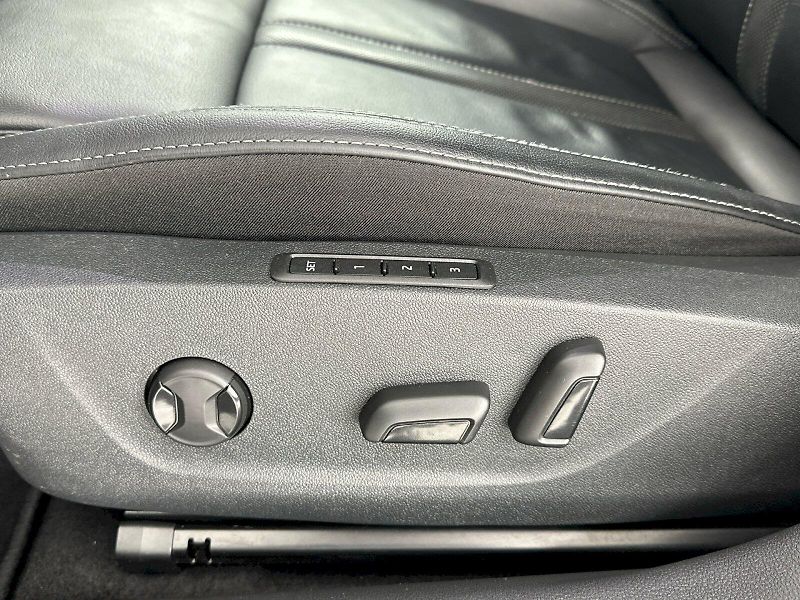Škoda Octavia (2023) DSG 1.5TSI 110kW Style Exclusi - fotka 34 z 40