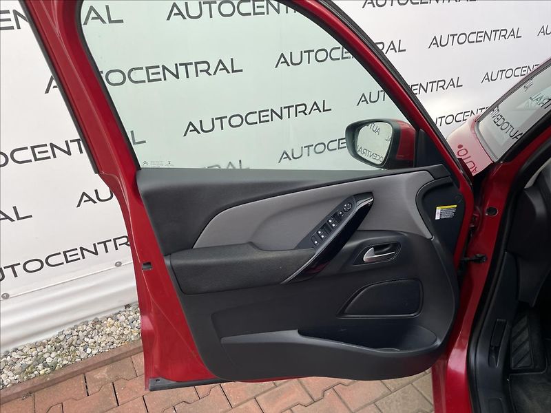 Citroën C4 Picasso 1,6 HDi,85kW,STK 1/28 - fotka 21 z 26