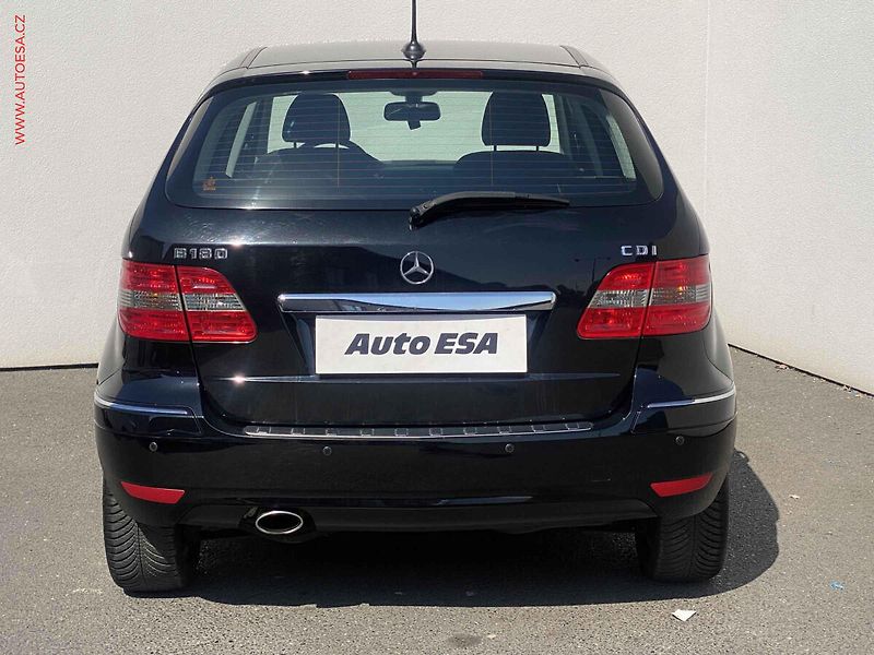 Mercedes-Benz Třídy B (2009) 2.0 CDi B180, Park.čidla - fotka 5 z 17