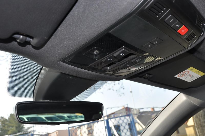 Škoda Karoq 2.0TSi 140kW 4x4 dsg SportLine - fotka 20 z 21
