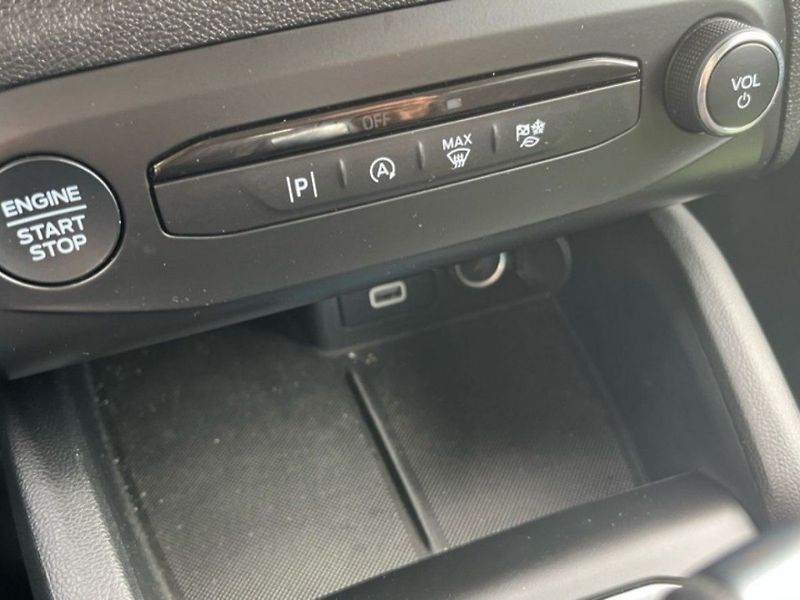 Ford Focus 1.0i,114KW,CZ,1MAJ,DPH,SERVIS - fotka 18 z 20