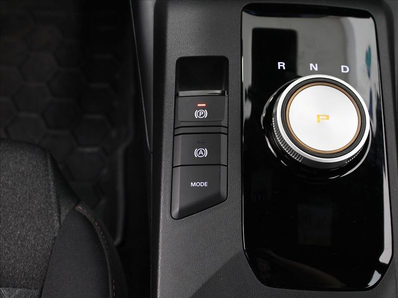 MG MG3 1.5 HYBRID+ Emotion 12tkm.ČR - fotka 21 z 22