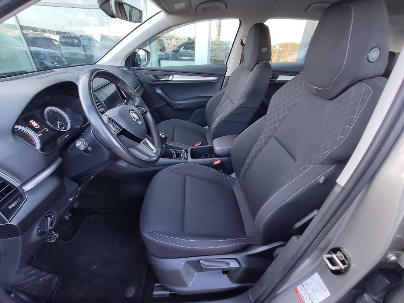 Škoda Karoq (2018) Ambition 1.0 TSI 96kW MAN6 TZ - fotka 16 z 30