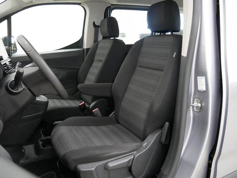 Opel Combo - fotka 11 z 25