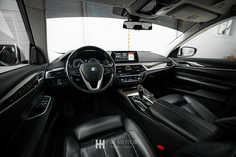 BMW Řada 6 (2018) 630d GT 195kW - fotka 18 z 42