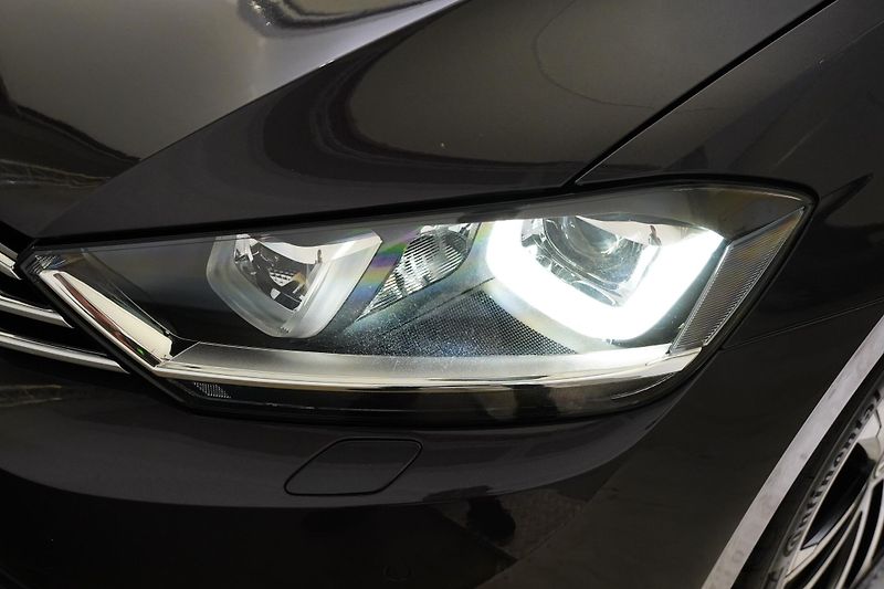 Volkswagen Golf - fotka 9 z 28