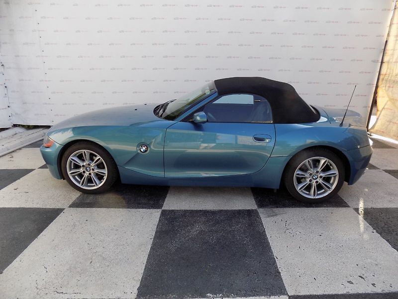 BMW Z4 (2004) 2.5i/el.střecha/klima/xenon/ - fotka 5 z 31