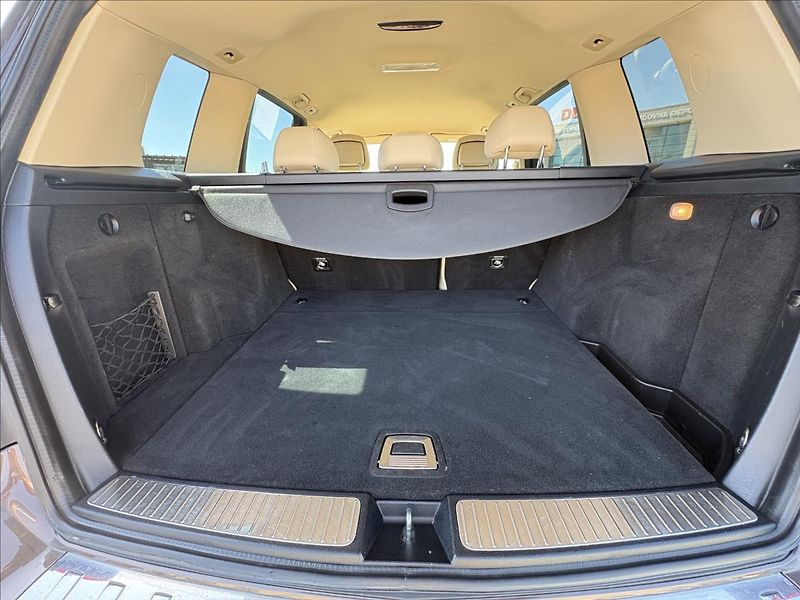 Mercedes-Benz GLK 3,0 350 CDI 195kW 4M,Navi,Kůže - fotka 34 z 40