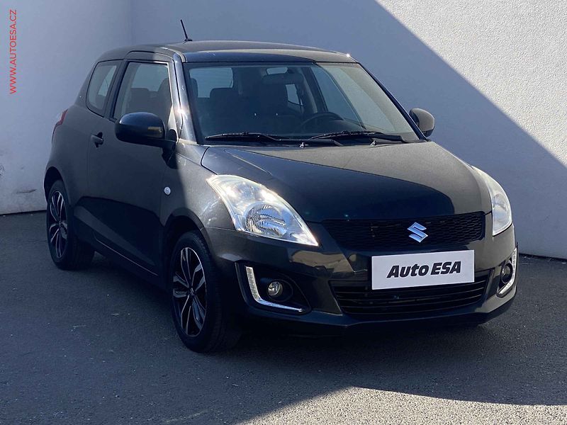 Suzuki Swift (2015) 1.2 VVT, Klima - fotografie inzerátu