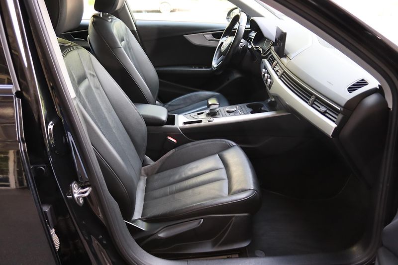 Audi A4 2.0TDI S-TRONIC SEDAN 110kW - fotka 45 z 50